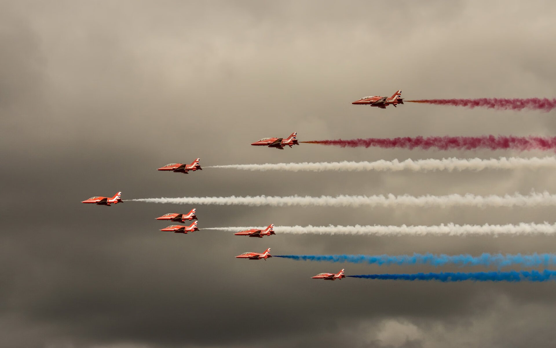 德甲多变战术带来无限可能,精彩场面不断涌现,德甲多特蒙德比赛直播