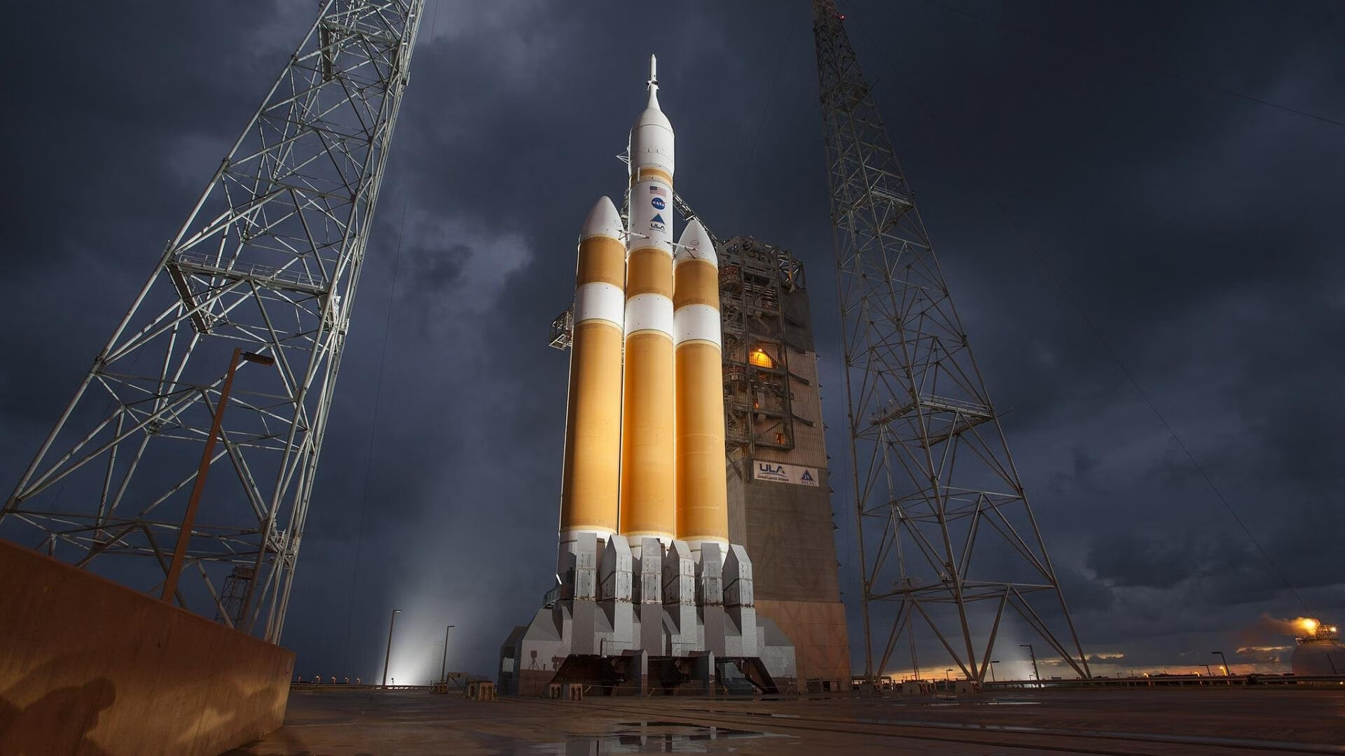 埃弗顿边路攻势凌厉，古迪逊公园渴望连胜，古迪逊公园球场位置