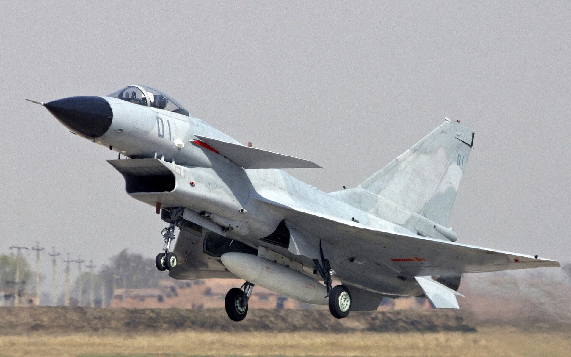 勒沃库森中锋支点作用激发进攻活力，勒沃库森厉害吗