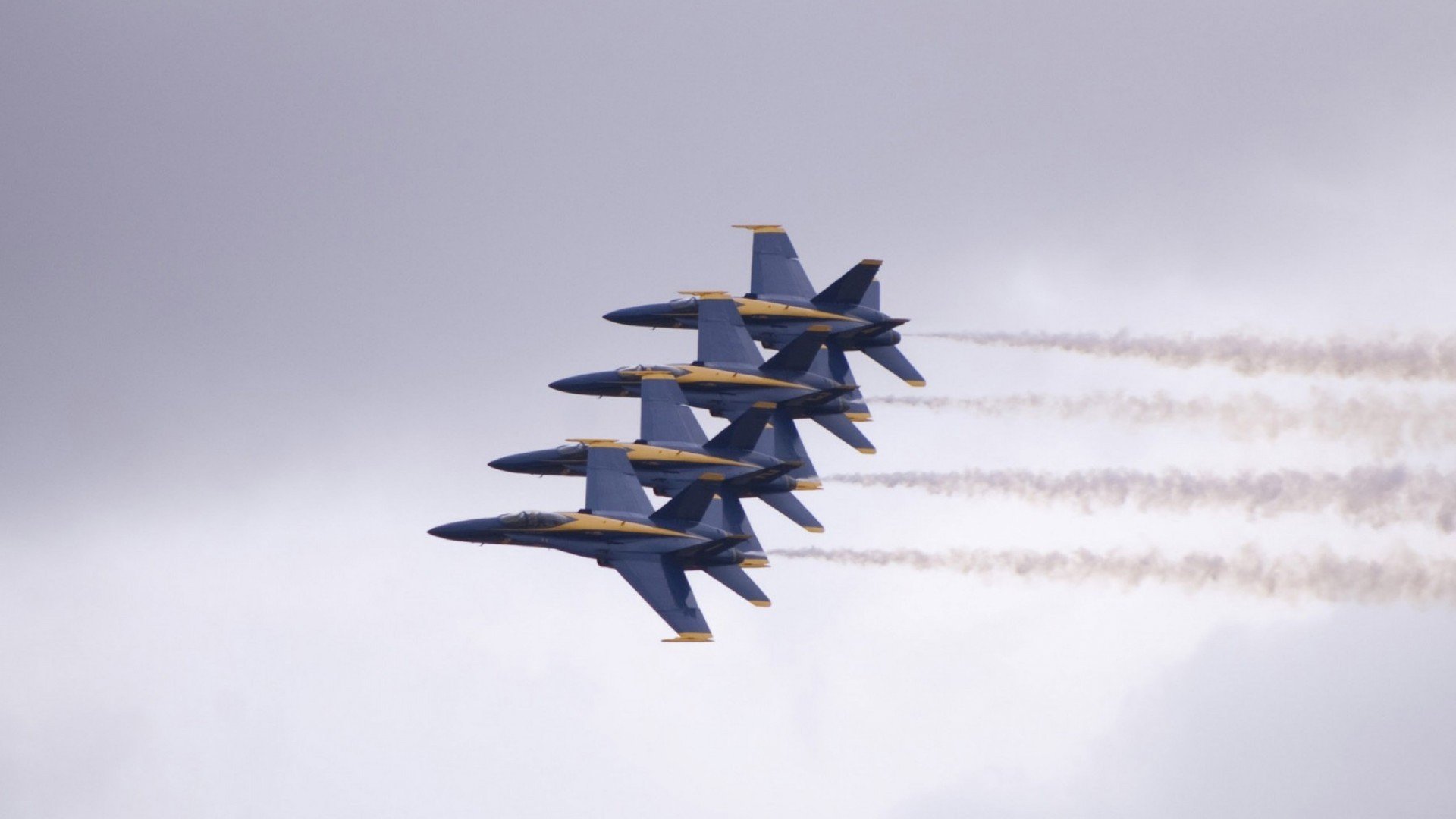 乐鱼体育(中国)官方网站-蛙泳项目中立代表队A保持强势，蛙泳竞赛规则基本技术战术