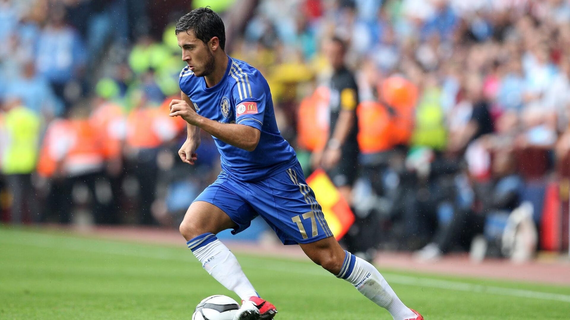 乌拉圭队在巴黎奥运会比赛中多次利用边路进攻，乌拉圭奥运会预选赛