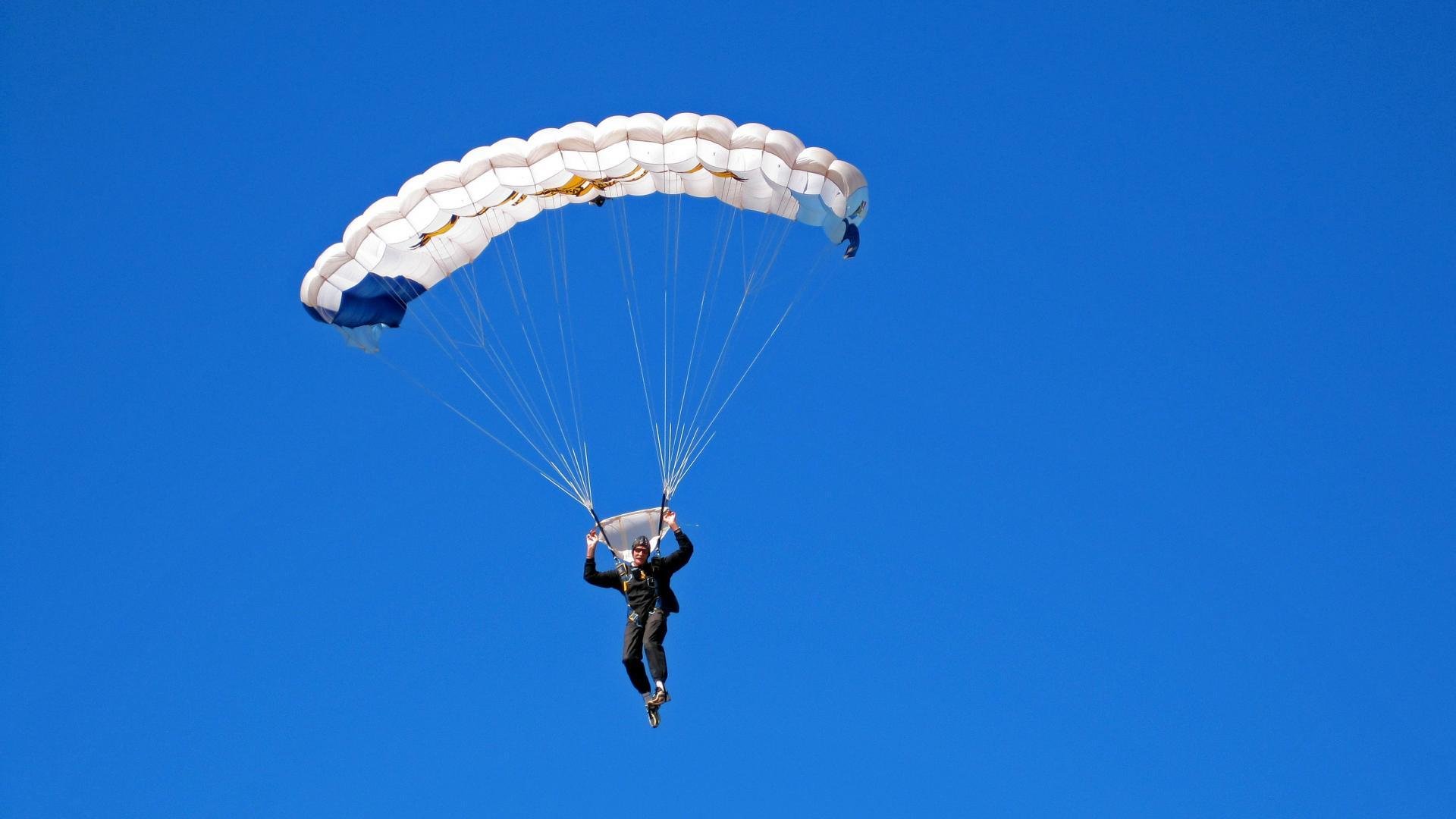 全国高山滑雪巡回赛，雪域风情尽展运动风采，2020高山滑雪